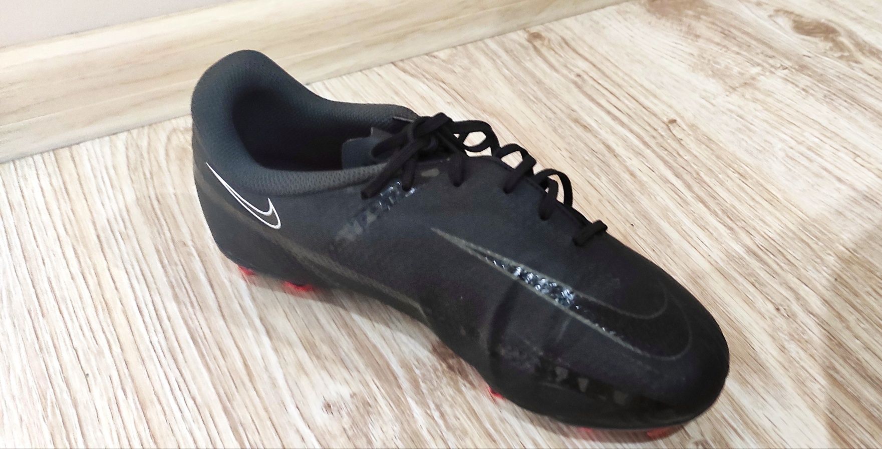 Nike Phantom GT2 Academy FG/MG Junior