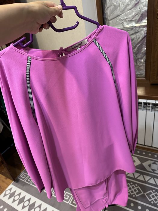 Продам костюм брючный