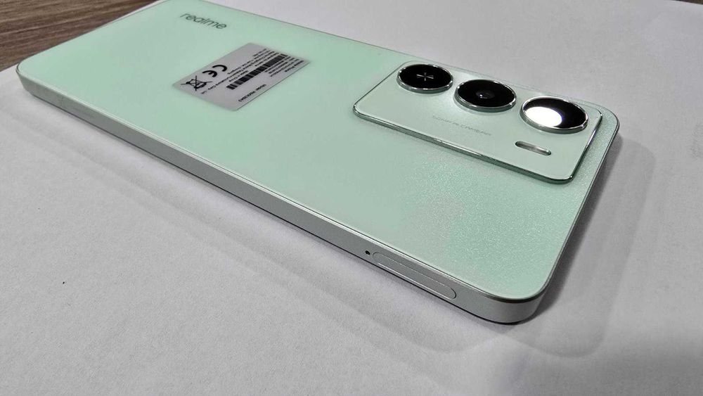 Realme 14X 5G 128GB 6GB RAM Dua / В ГАРАНЦИЯ /