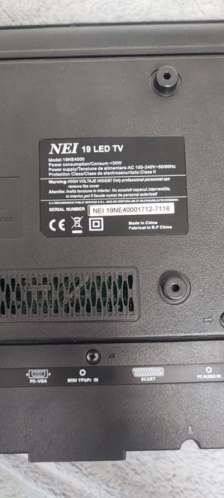Televizor Nei 19 inch Bucatarie