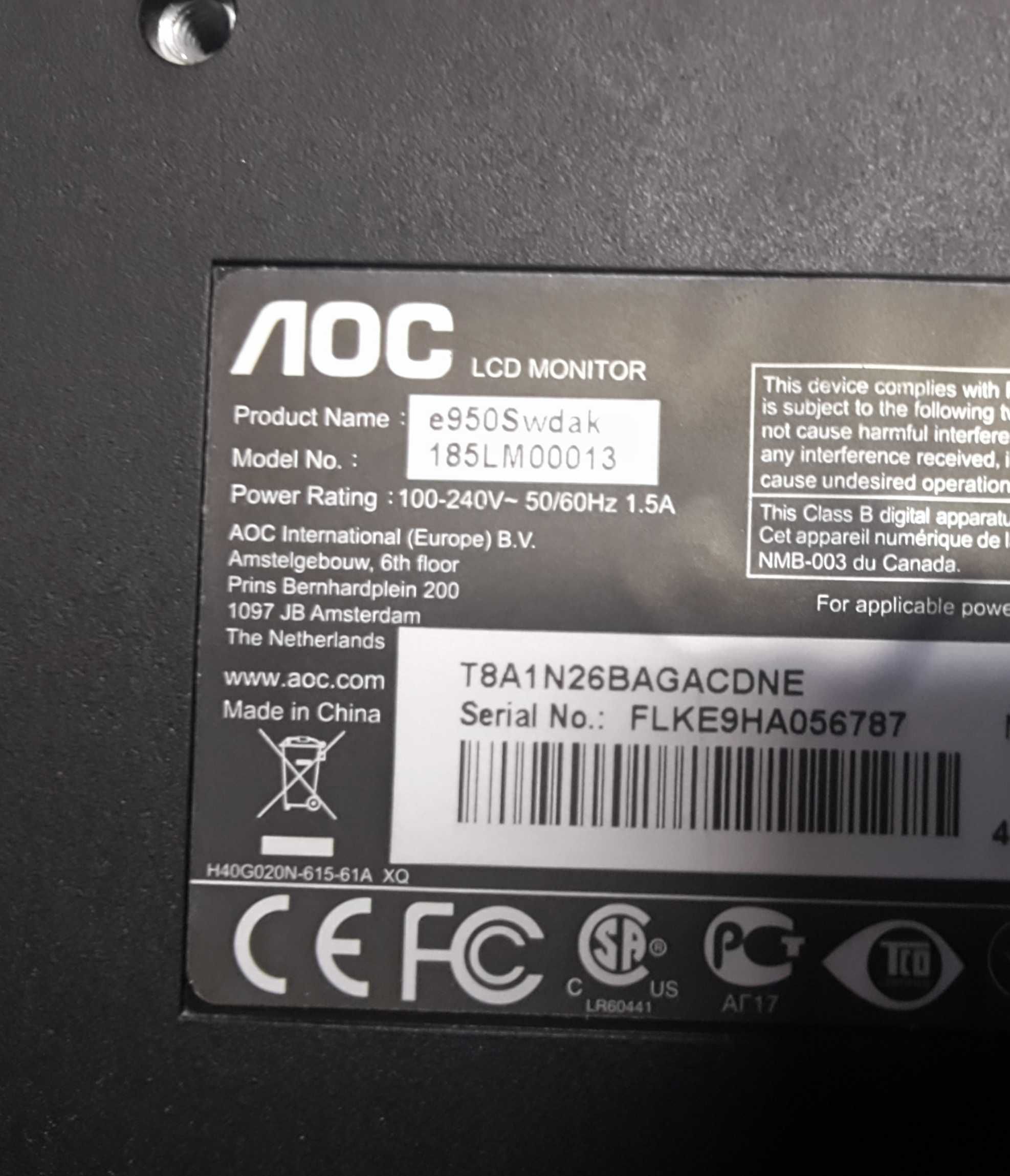 Продавам LED монитор 19" AOC