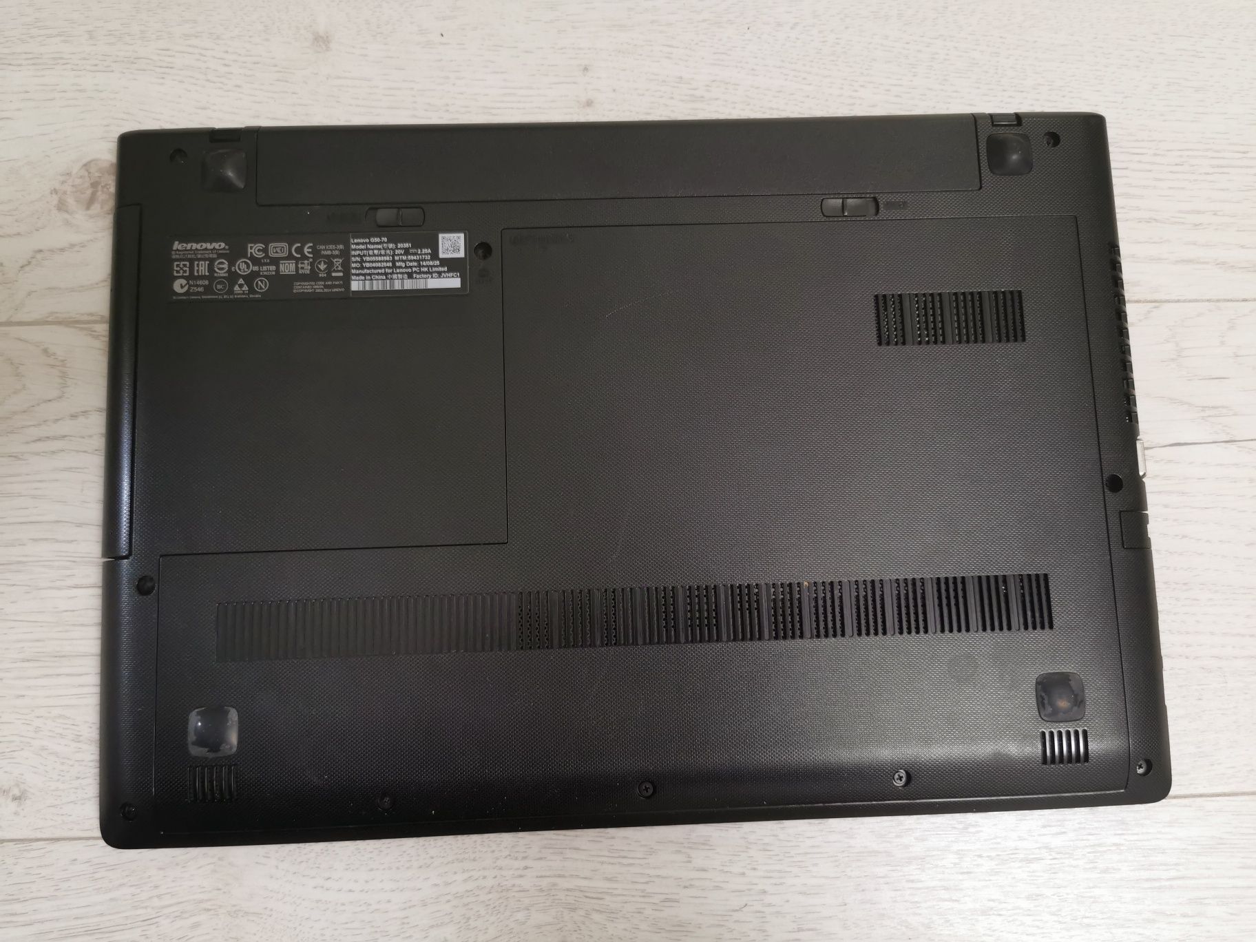 Vând laptop Lenovo g50-70 i3, SSD