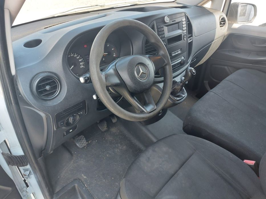 Dezmembram Mercedes Vito, an 2017, motor 1.6 CDI, cutie manuala