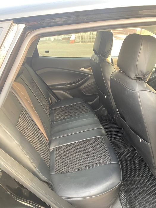 Tracker 2 sotiladi yangi moshina 2025 Sentyabrda olingan