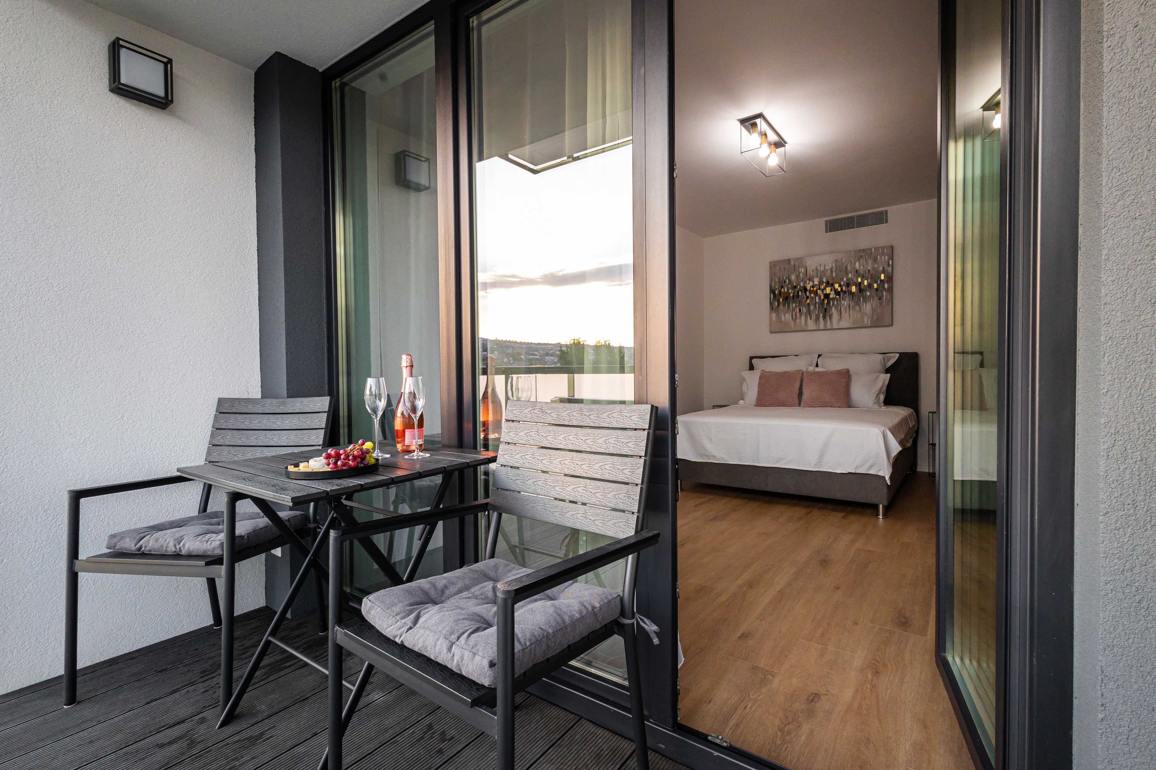 PF inchiriez studio ( 42 mp )+ parcare_Complex Liberty Cluj