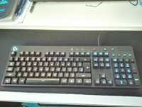 Vand tastatura Logitech G810