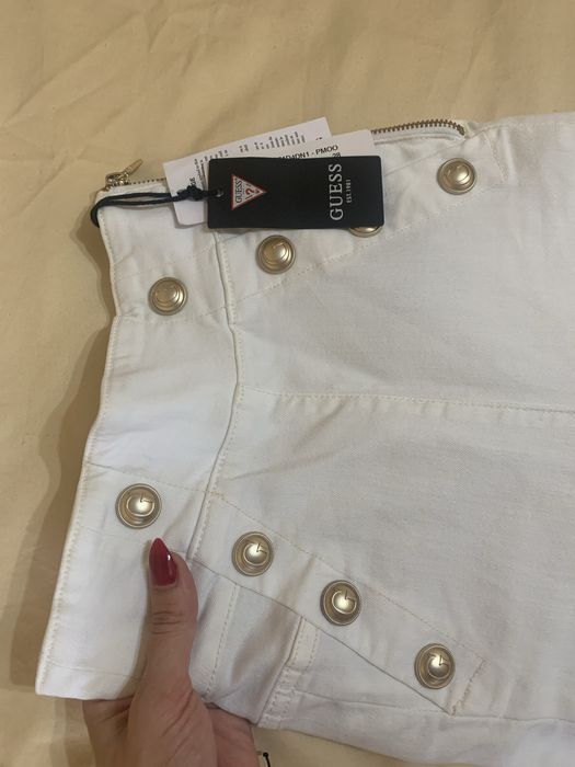 Нови дънки guess