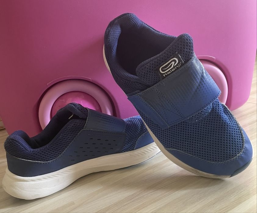 Детски летни маратонки и маратонки за физическо (тенис)