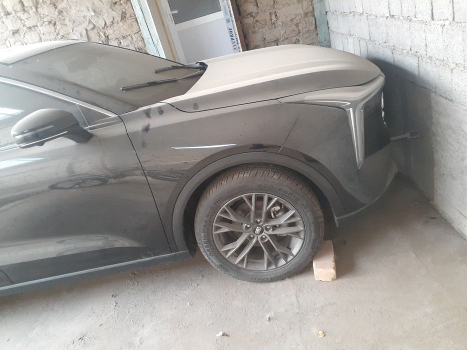 Bestune t 55  2023 rang qora