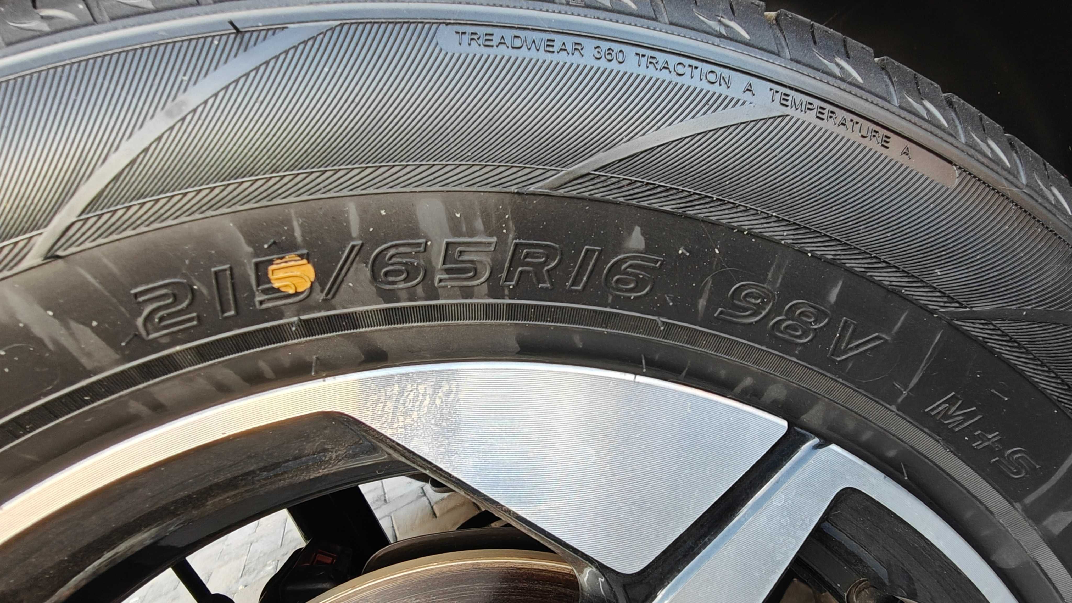 Шины летние WestLake 215/65 R16