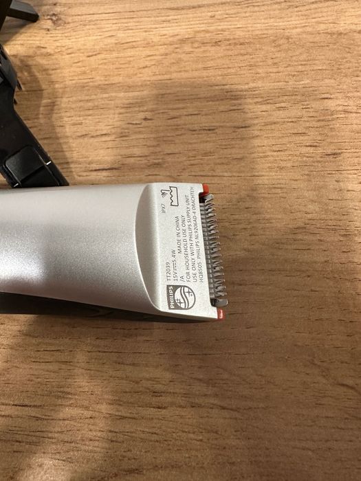Philips Trimmer TT2040 Full Body Body Groom Цяло тяло тример