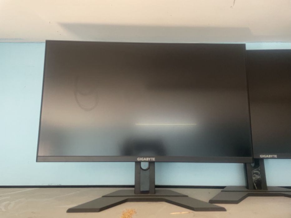 Продам Мониторы в отличном состояний