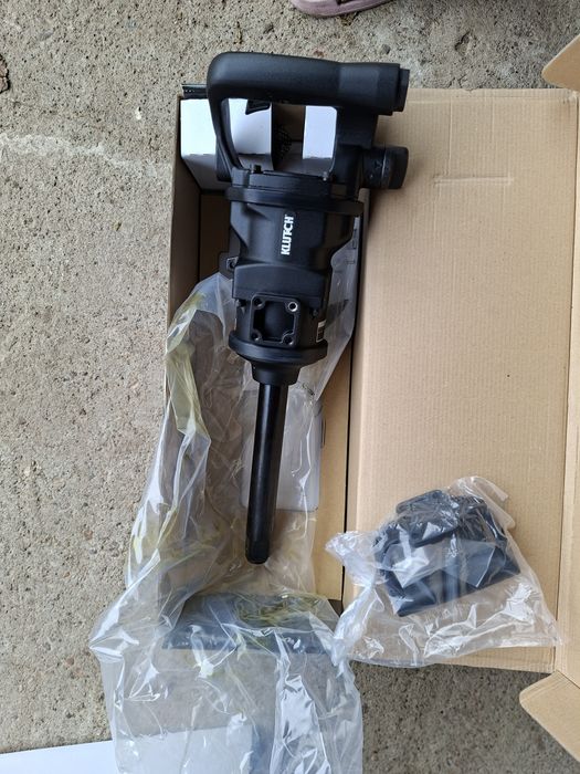 Cheie pneumatica KLUTCH 1 inch – NOUA, cu ax lung (8 inch)