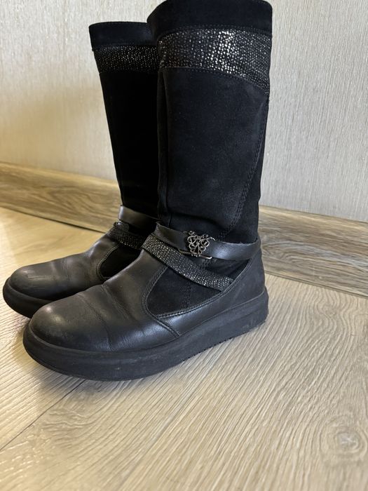 Продам зимние сапоги Лель 34 размер