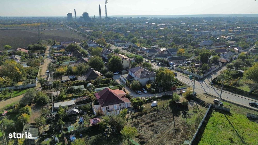 Teren 810 mp Bariera Valcii, la asfalt, toate utilitatile