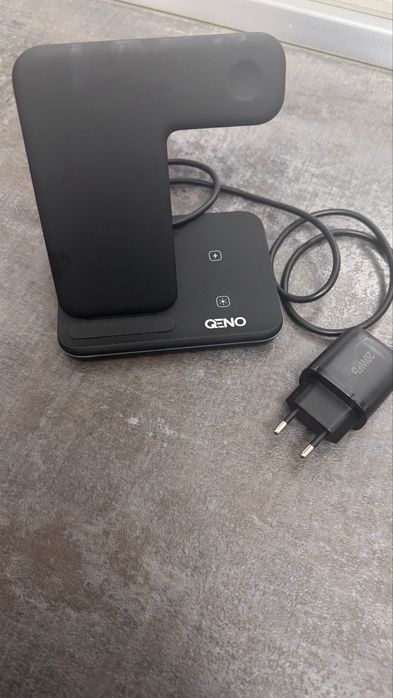 încărcător wireless 3-în-1 marca QENO