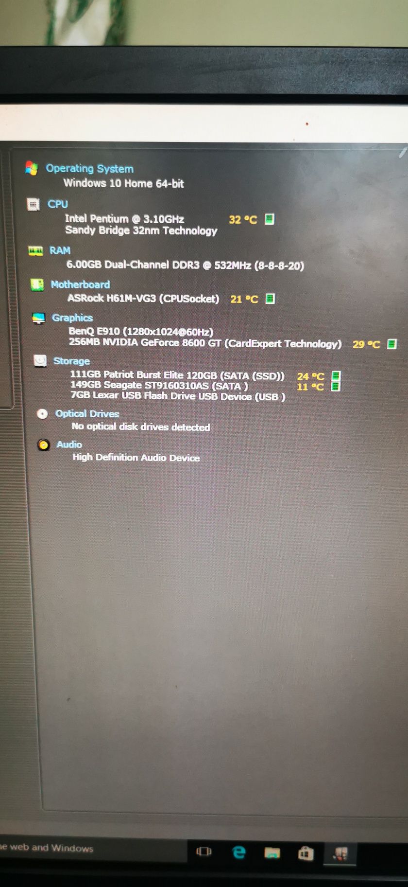 Desktop Intel  G870 cu 6G ddr3 și ssd 128G cu monitor și mouse