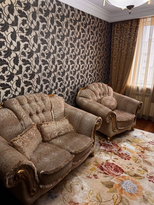 СРОЧНО продам диван и кресла