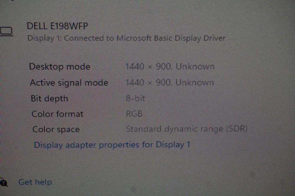 Монитори Dell 19" HD резолюция - SE198WFPV, E198WFP / САМО ЛИЧНО!
