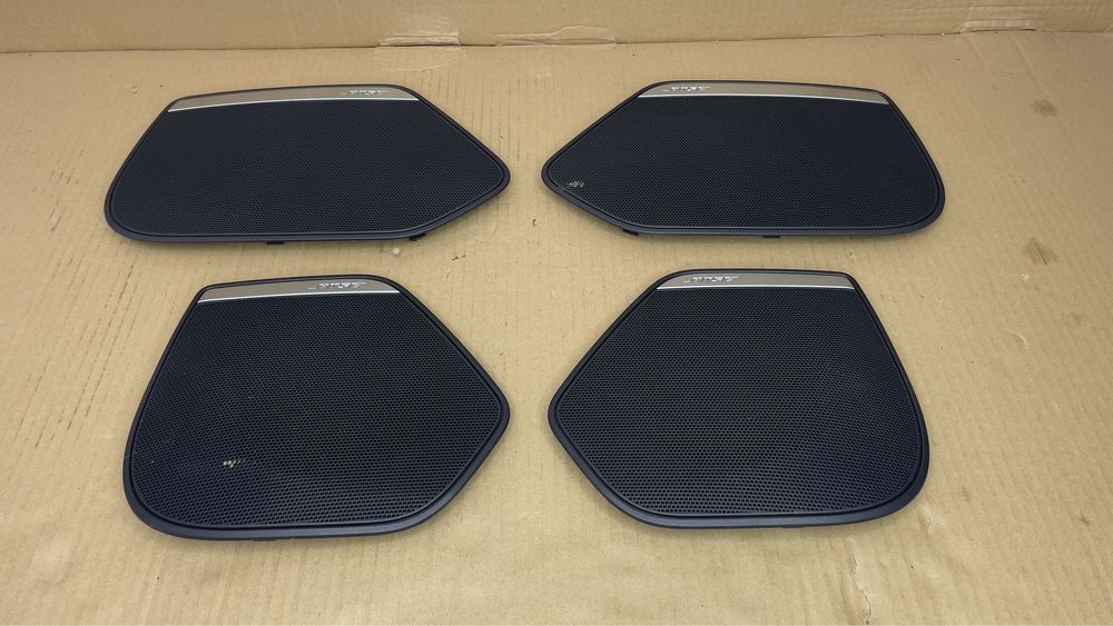 Решетки BOSE AUDI A7 4G