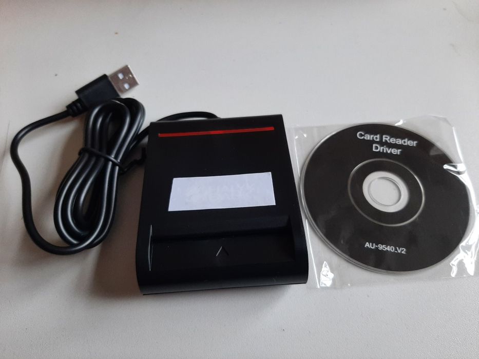 Карт ридер (смарт картридер, smart card reader)