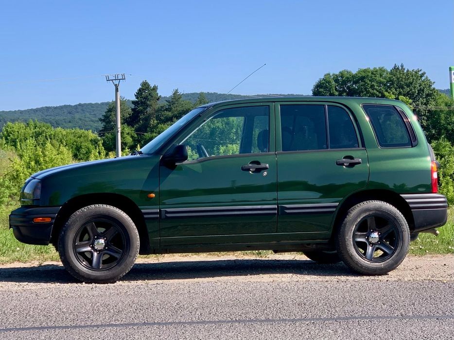 Suzuki Grand Vitara / Chevrolet Tracker 2.O benzina Automatik 79.OOO