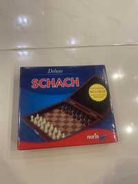 Нов шах Noris ,,Deluxe schach"