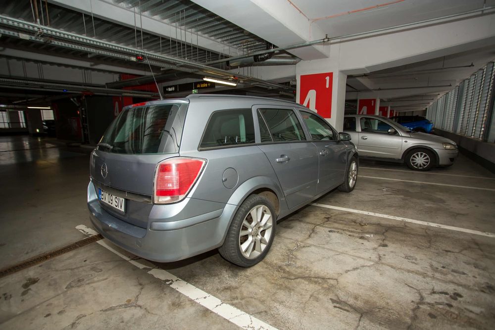 OPEL ASTRA H CARAVAN (BREAK)
​Se vinde Opel Astra H, versiunea break