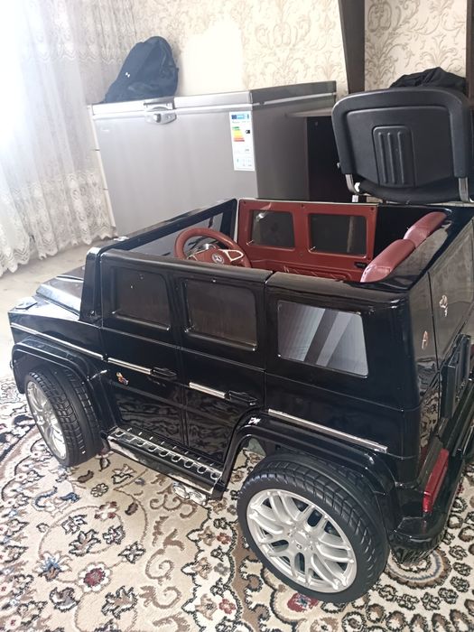 Машина  Гелендваген детская на пульту