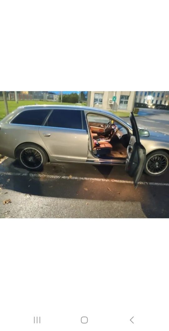 Vând mașină:Audi A6