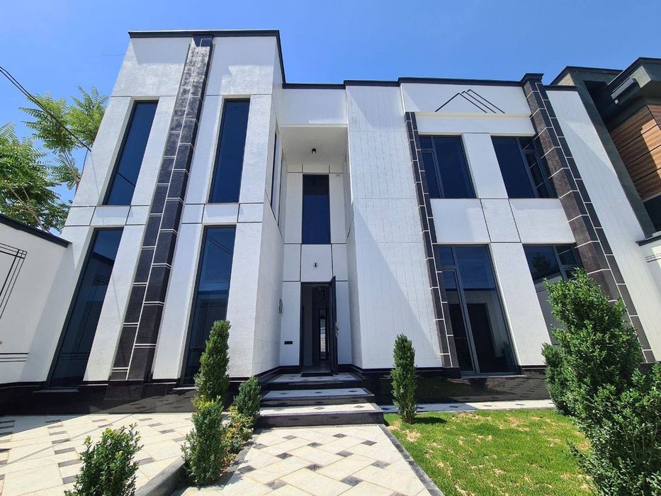 Продается 5ти комнатный дом,ул. Циолковского,М.Улугбекский р-н,360м2