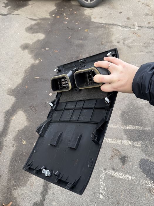 Honda Accord 7 Piese de interior, radio (magnetofon), climatizare