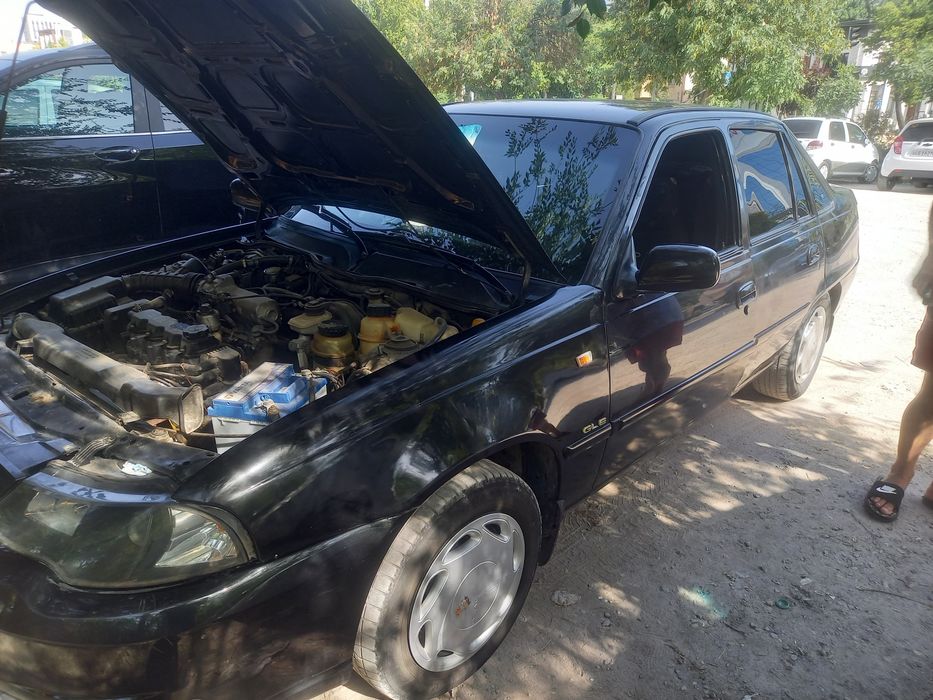 Nexia 2 rangi qora
