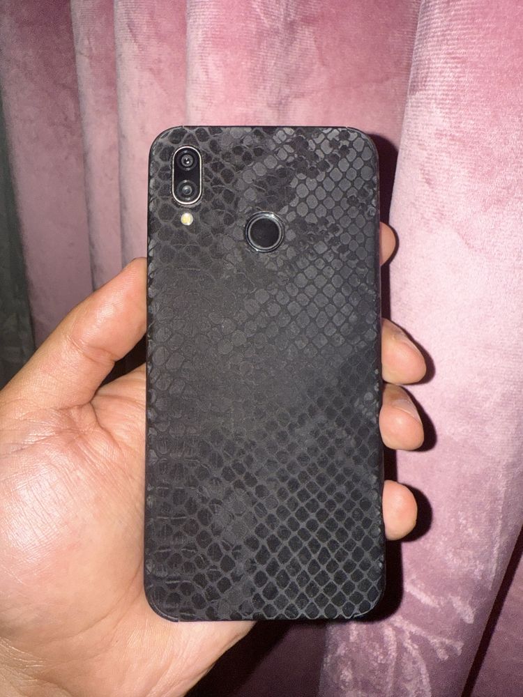 Huawei p20 lite 4/64 идеал