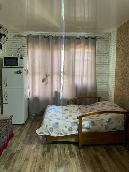 Продаётся 1/4/4 быв. Общежитие в М-Улугбекском районе