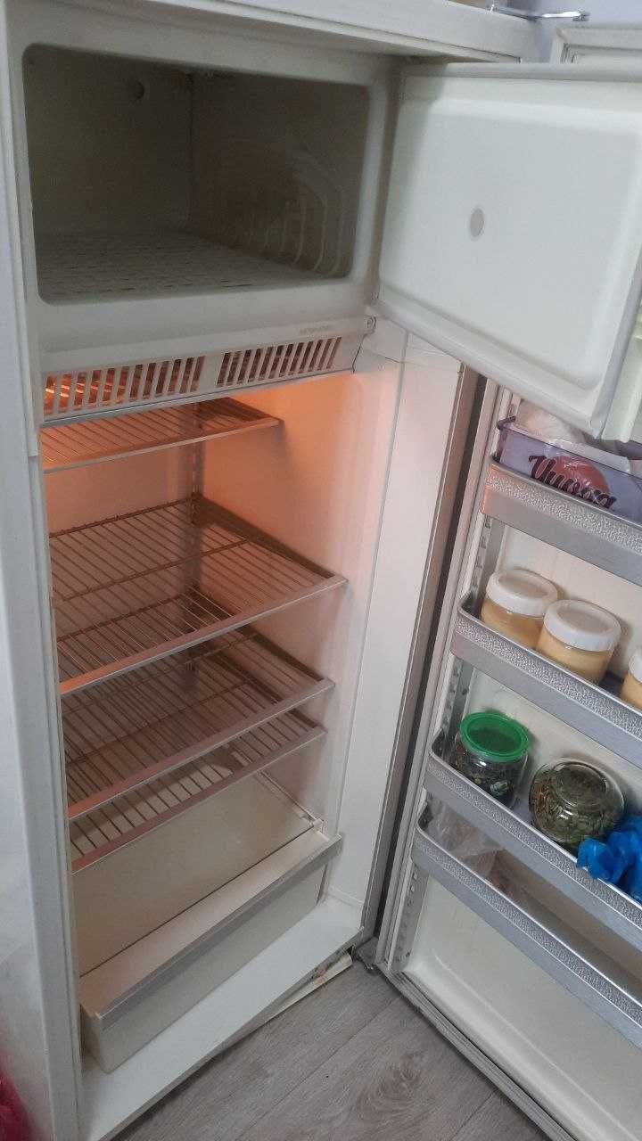 Продаётся холодильник