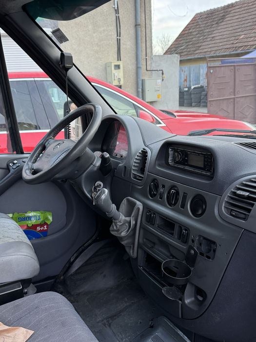 Autoplatforma Mercedes sprinter 2.7cdi