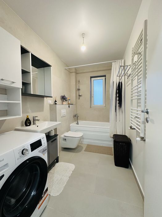 Apartament LUX 2.5 camere 70mp decomandat in bloc nou, zona Noua