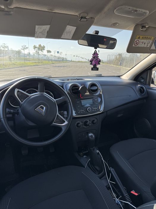 Inchiriez masina  pentru BOLT/UBER Dacia Logan 2018  ,casa de marcat