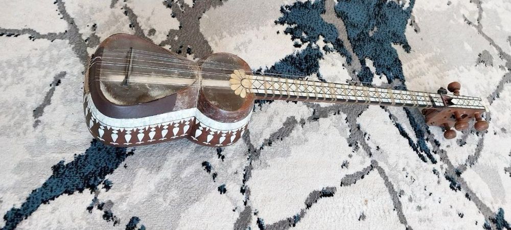 Qadimiy tor sotiladi