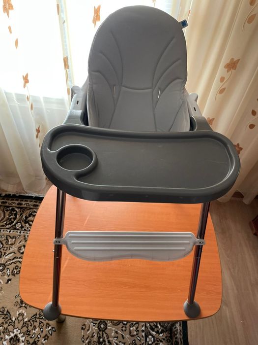 scaun pentru masa bebe