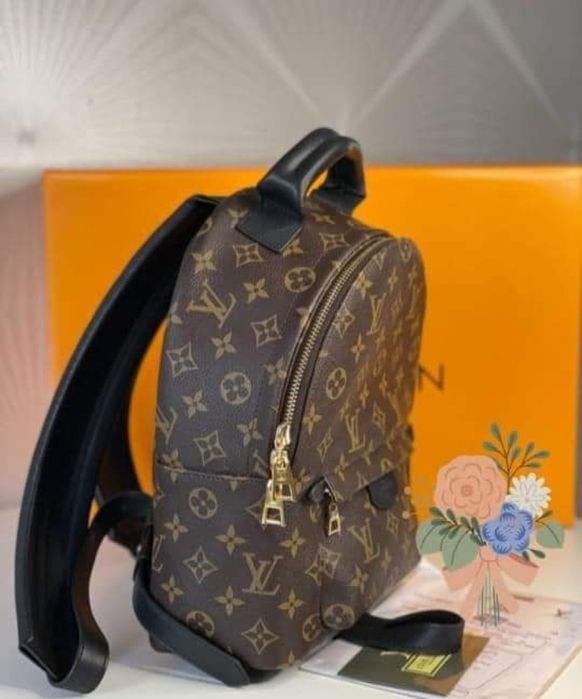 Rucsac LV,super model, import Franța, saculet, etichetă