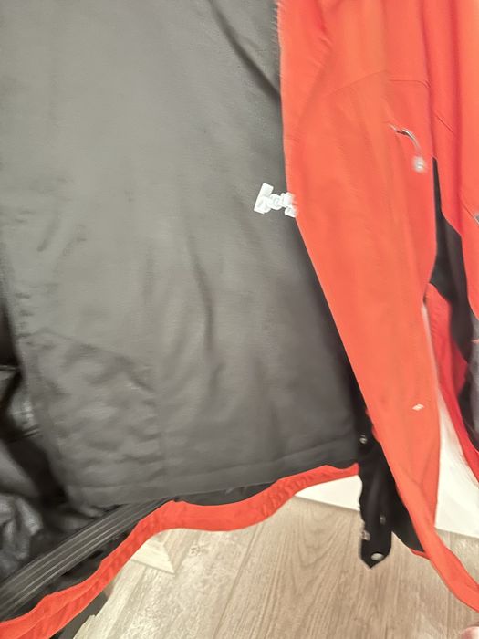 Costum de schi din doua piese