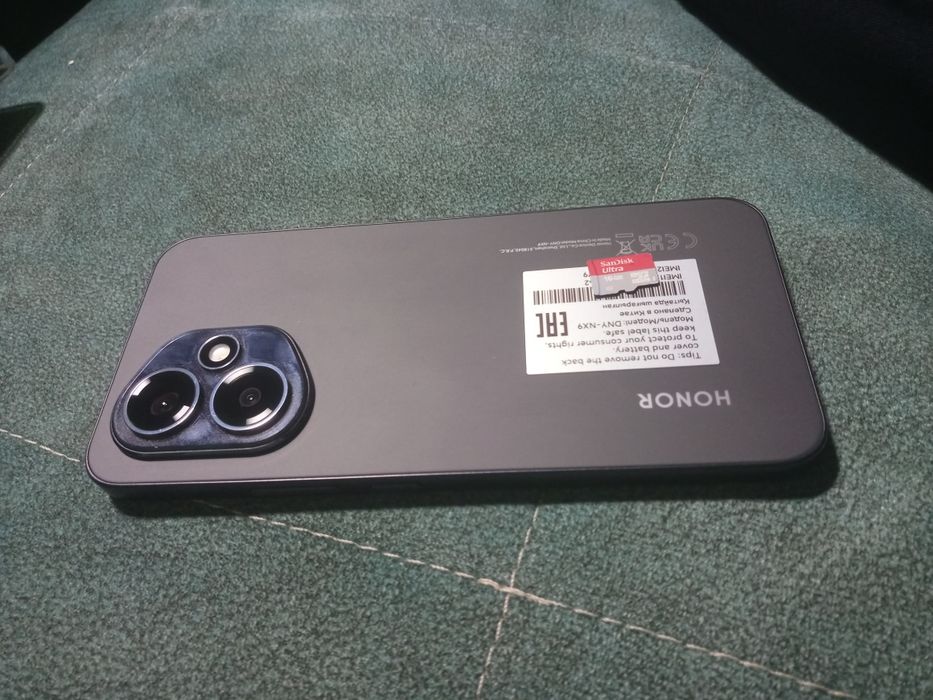 Honor 400 ideal holatda
