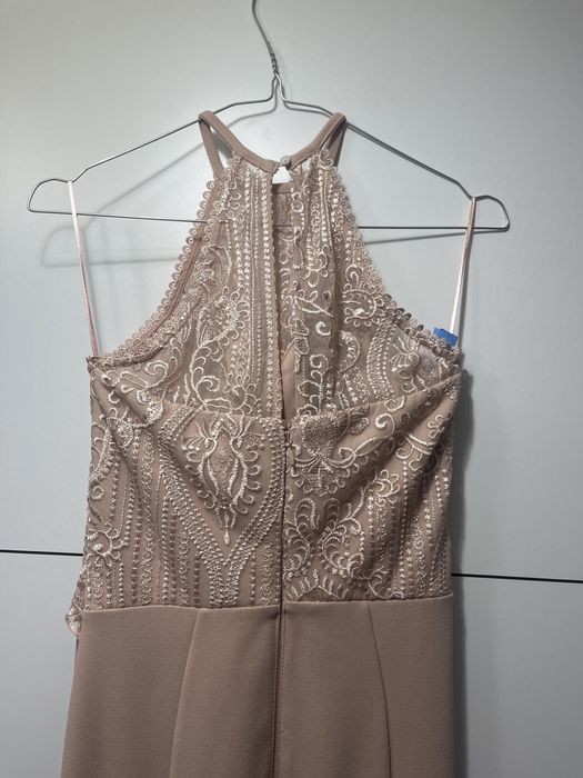 vand rochie de seara