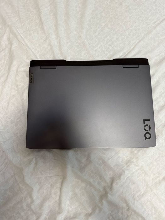 Laptop gaming lenovo + tastatura gaming