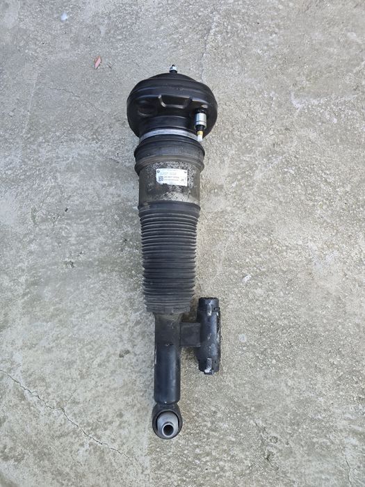 Perna aer cu amortizor (stanga spate) originala BMW seria7 G11/G12