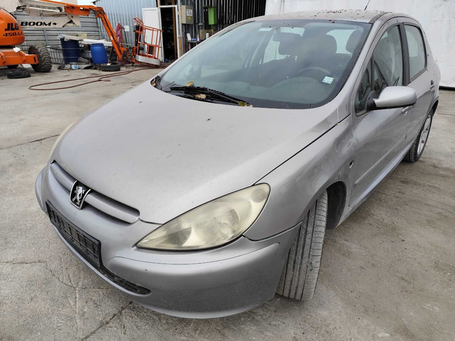Peugeot 307 2.0HDI - 107к.с - 2003г. на части