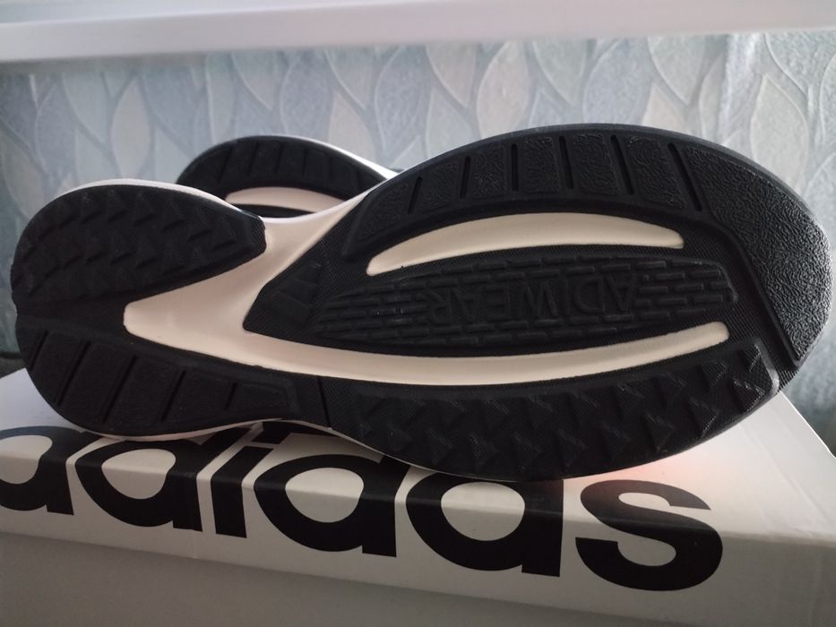 Adidas Alpha response 43 1/3