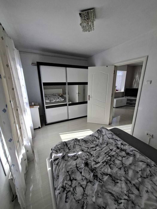 De închiriat – apartament 2 camere modern, complet mobilat – Uranus